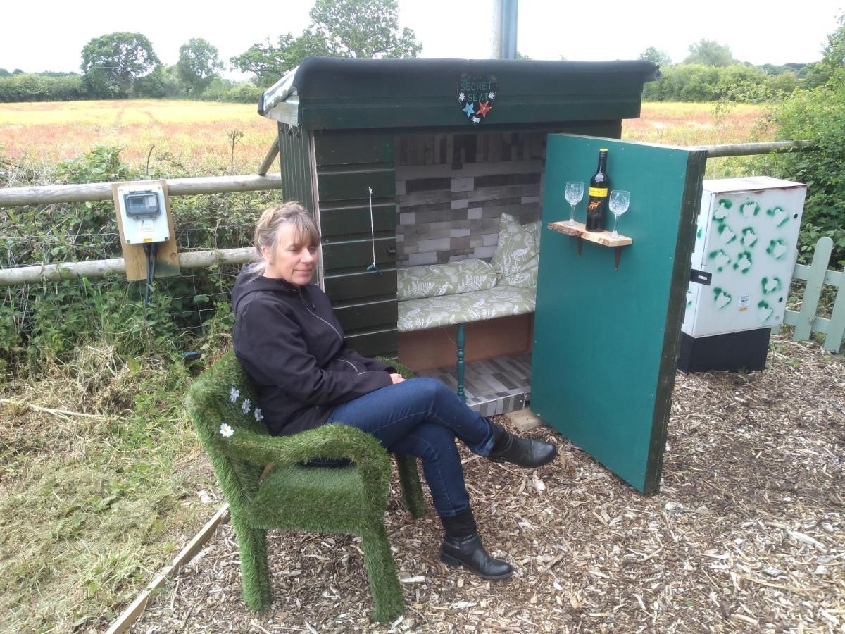 Glamping Malvern Shepherd Hut Eksteriør bilde
