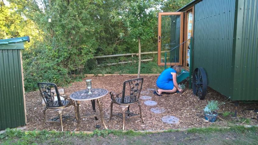 Glamping Malvern Shepherd Hut Eksteriør bilde
