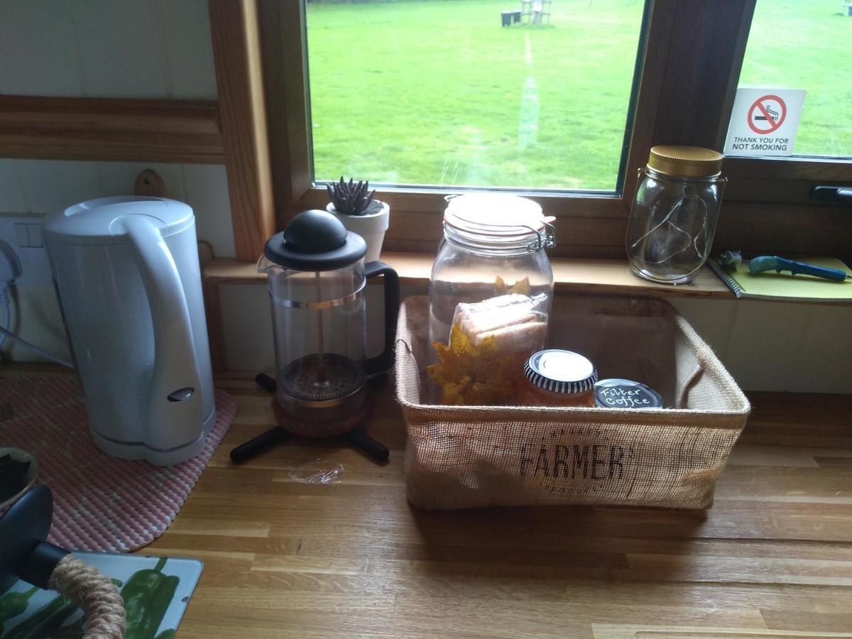 Glamping Malvern Shepherd Hut Eksteriør bilde